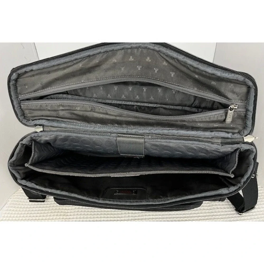 Tumi Alpha Expandable Laptop Bag Briefcase Black‎ 26176D4
